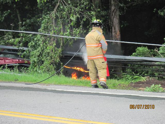 another-vehicle-through-a-pole-on-rt-35-south-salem-fire-department